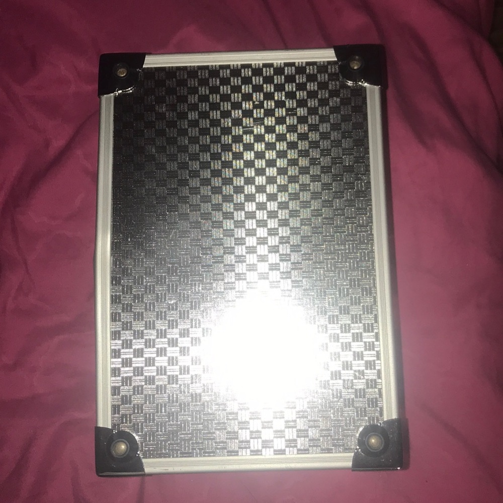 Makeup case - Picture 3 of 5